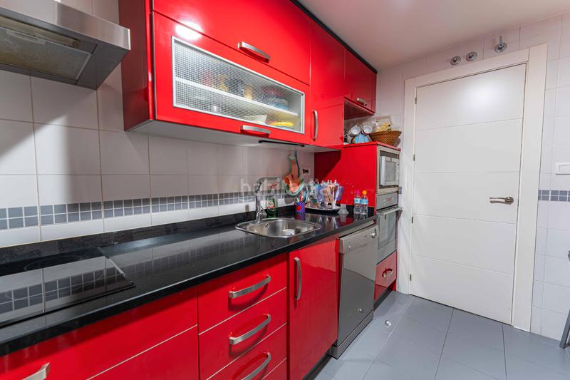 Foto b30d2bec-2f6f-4c71-952b-3728b79403c0. Piso acogedor piso en la dehesa!! en La Dehesa - El Pinar Navalcarnero