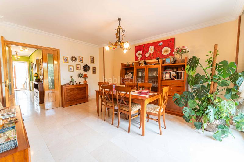 Foto 1f28e337-c8ed-40cf-9951-caf1fcb4baba. Casa bifamiliare con camino riscaldamento parcheggio piscina in Móstoles