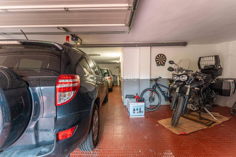 Foto a581c579-7d44-44ed-a715-93baaa49fe3f. Casa bifamiliare con camino riscaldamento parcheggio piscina in Móstoles