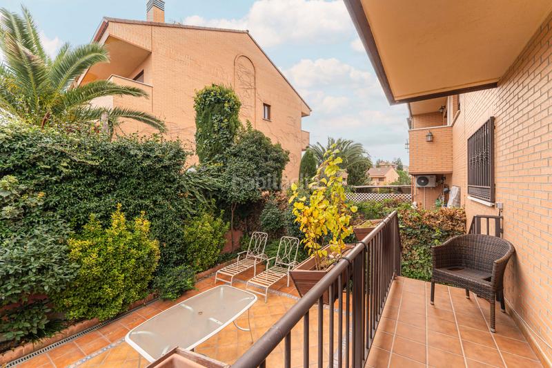 Foto a6568ebf-7aa6-40d2-a453-9c85c6bd4b37. Casa bifamiliare con camino riscaldamento parcheggio piscina in Móstoles