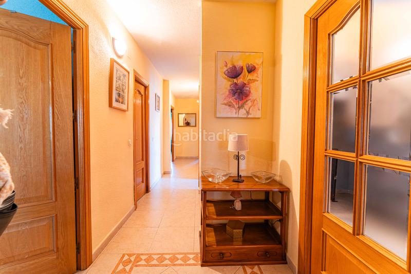 Foto 10f90823-028d-4f3b-96c4-29f37638fad2. Chalet con camino riscaldamento parcheggio in Álamo (El)