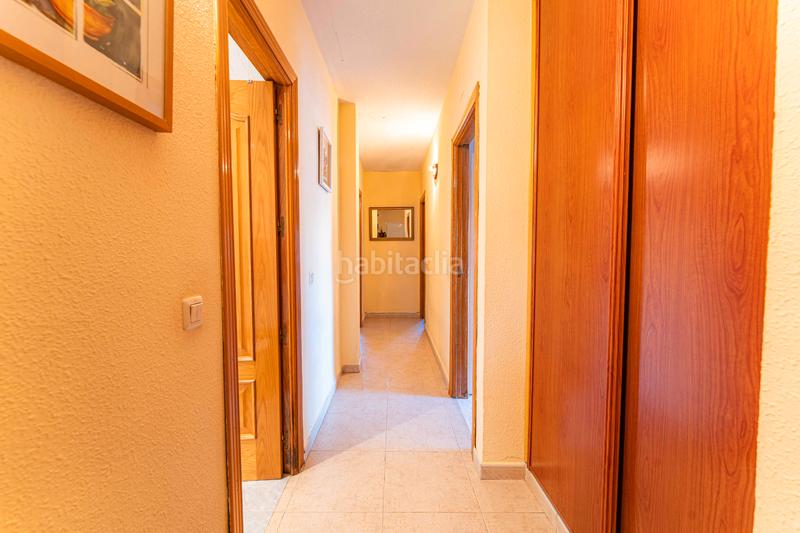 Foto e3608258-da12-4e99-94b8-f7bee9f53374. Chalet con camino riscaldamento parcheggio in Álamo (El)
