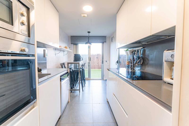 Foto 07ca9213-20f3-4aa6-a9c5-ceab06102d87. Rez-de-chaussée avec chauffage parking piscine dans Boadilla del Monte