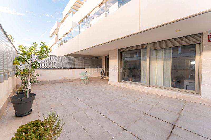 Foto b26d21af-debc-4e26-a021-e1efd52c8431. Rez-de-chaussée avec chauffage parking piscine dans Boadilla del Monte