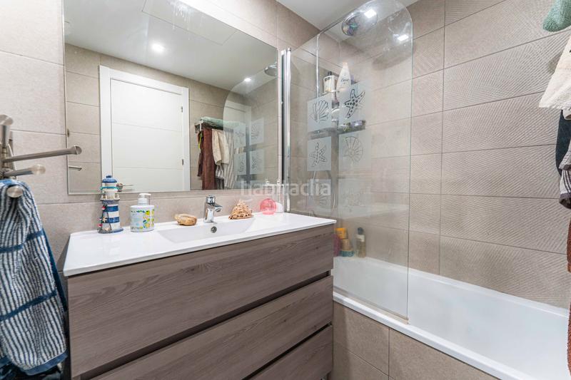 Foto de0e1da7-0a44-4847-b597-3a55ef7eab9b. Rez-de-chaussée avec chauffage parking piscine dans Boadilla del Monte