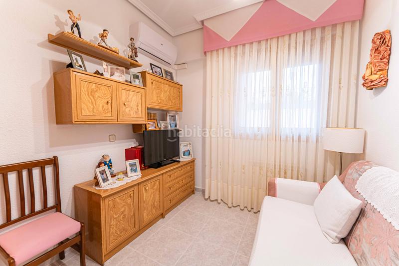 Foto 1436f30e-4b85-4860-a1b2-792f65bd8bb8. Casa a schiera con riscaldamento parcheggio in Covadonga - Los Manzanos Navalcarnero