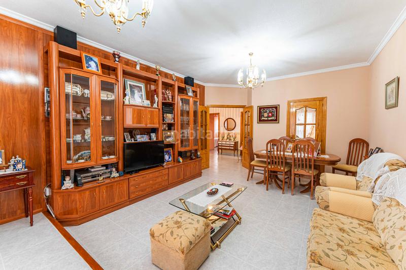 Foto 3314bd65-d5a2-4c6d-9676-b37fe42242aa. Casa a schiera con riscaldamento parcheggio in Covadonga - Los Manzanos Navalcarnero