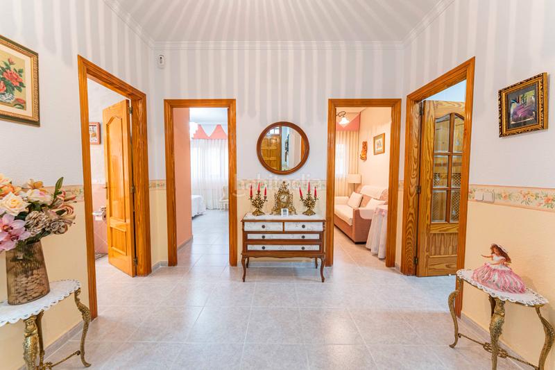 Foto 94b9a968-f361-4e91-b91c-491f64ec7d2a. Casa a schiera con riscaldamento parcheggio in Covadonga - Los Manzanos Navalcarnero