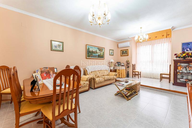 Foto ac2bad5a-e48f-40e2-9ace-c4954bdd3417. Casa a schiera con riscaldamento parcheggio in Covadonga - Los Manzanos Navalcarnero