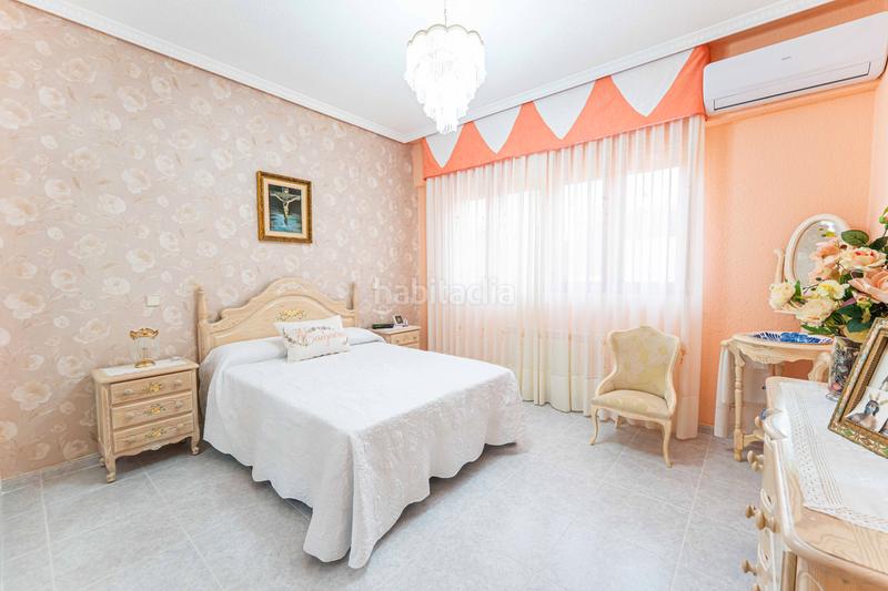 Foto 97415217-8cad-47df-a395-77b10e74b75e. Maison jumelée avec chauffage parking dans Covadonga - Los Manzanos Navalcarnero