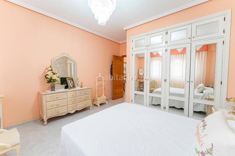 Foto b2bb09fa-debb-4fc5-b132-3c63d88a192d. Maison jumelée avec chauffage parking dans Covadonga - Los Manzanos Navalcarnero