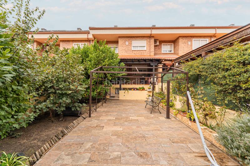 Foto b8f71778-3e02-4cea-b168-38318202c371. Xalet amb calefacció aparcament piscina a El Pijorro Navalcarnero