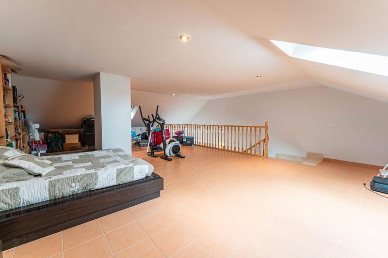 Foto ec0d94f2-2318-4a32-ab91-5799025fc498. Xalet amb calefacció aparcament piscina a El Pijorro Navalcarnero