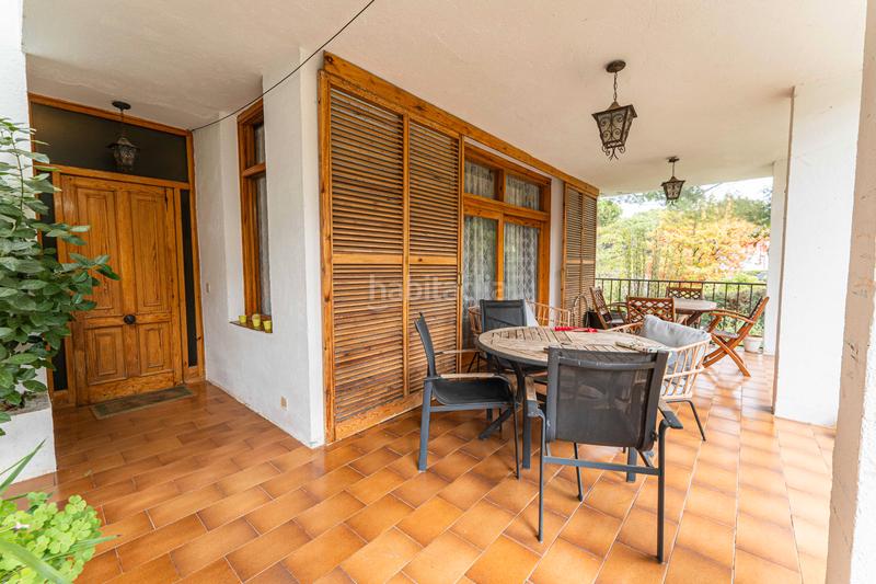 Foto 17e70a28-d9a2-4357-af6d-a31c7d12ad80. Chalet con camino riscaldamento parcheggio piscina in Boadilla del Monte