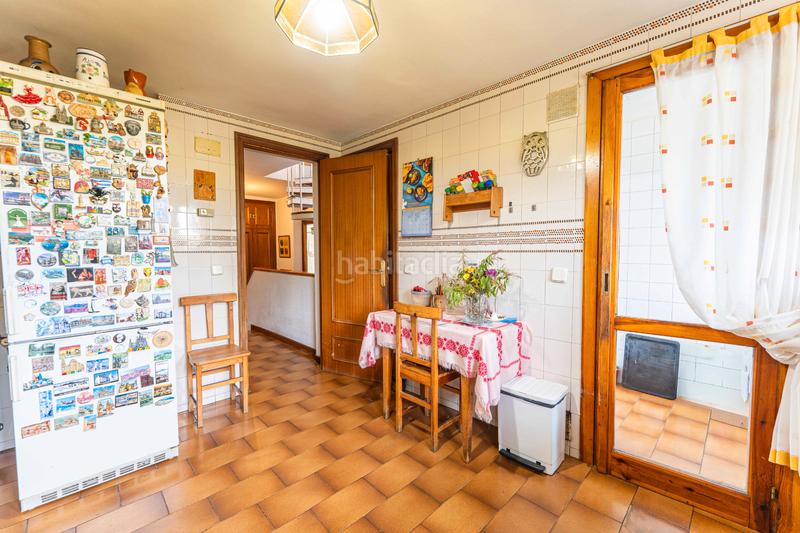 Foto 3af26dff-16c6-47bd-a774-b6a0ea3766f0. Chalet con camino riscaldamento parcheggio piscina in Boadilla del Monte