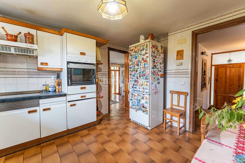 Foto 92e8f438-df5f-40f9-aea6-e426530618b9. Chalet con camino riscaldamento parcheggio piscina in Boadilla del Monte