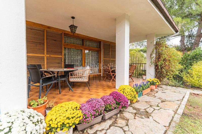 Foto ab7729e7-49ef-42f5-b6ad-a92d74478807. Chalet con camino riscaldamento parcheggio piscina in Boadilla del Monte