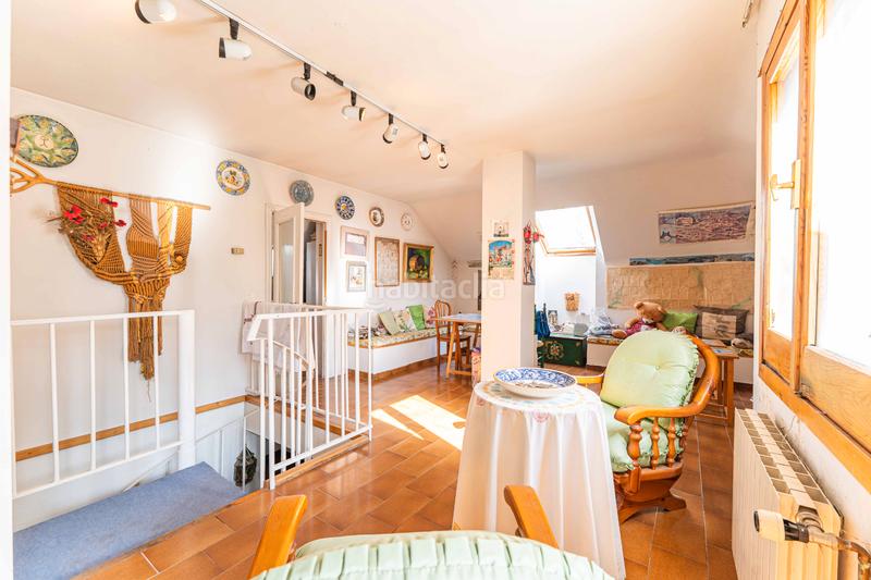 Foto cc7f05c9-5972-4365-9036-0437ab55163b. Chalet con camino riscaldamento parcheggio piscina in Boadilla del Monte