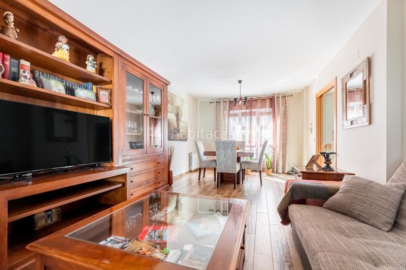 Foto 2aa8e742-801e-4b81-83c3-80a84c4ba20e. Casa a schiera con riscaldamento parcheggio piscina in Arroyomolinos