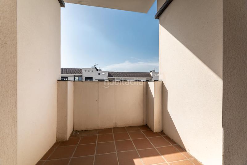 Foto 5b77e5e6-b6ee-4d1a-aa67-9d96e7518f23. Casa a schiera con riscaldamento parcheggio piscina in Arroyomolinos