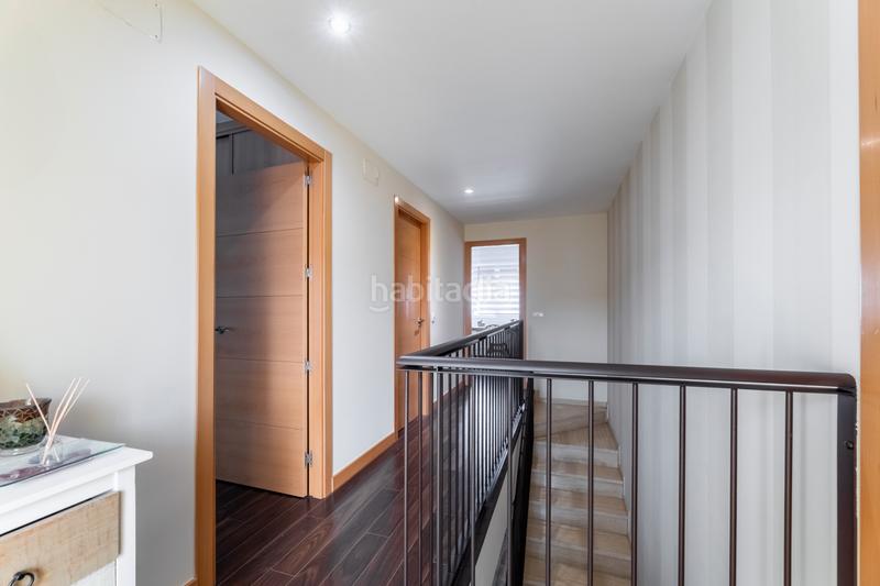 Foto f37e7c8c-a38b-4259-bec2-d92dafccbe66. Casa adossada amb calefacció aparcament piscina a Arroyomolinos