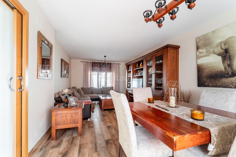 Foto ec47e9b3-06ae-40f8-bf77-4b3371ca762f. Semi detached house with heating parking pool in La Cárcaba-El Encinar-Montemolinos Arroyomolinos