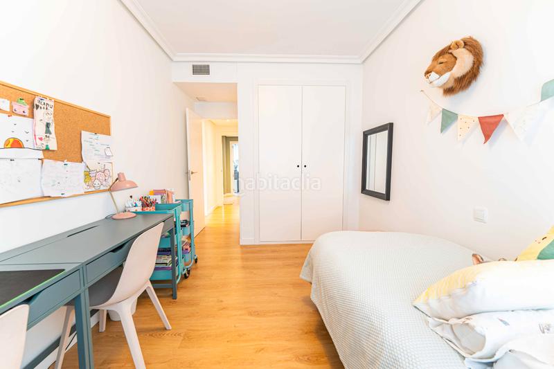 Foto 1822c451-9ec6-4afe-80d4-32cf2700d0bf. Flat with heating parking pool in Prado de Somosaguas Pozuelo de Alarcón