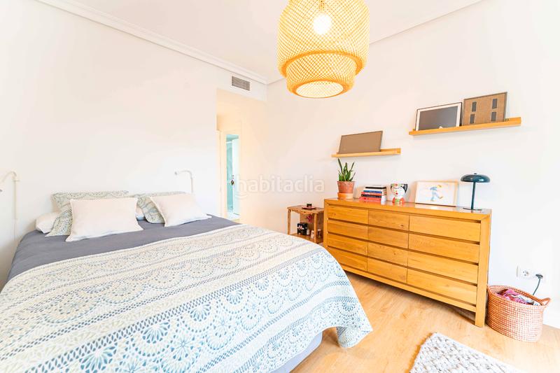 Foto d618a924-fc96-48af-a1a0-e0a7b670edc2. Flat with heating parking pool in Prado de Somosaguas Pozuelo de Alarcón