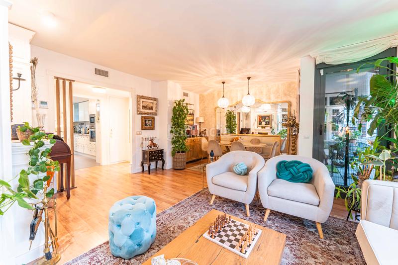 Foto 0829af45-d13c-46cb-8f55-8b2b58dc86a3. Pis amb xemeneia calefacció aparcament piscina a Boadilla del Monte