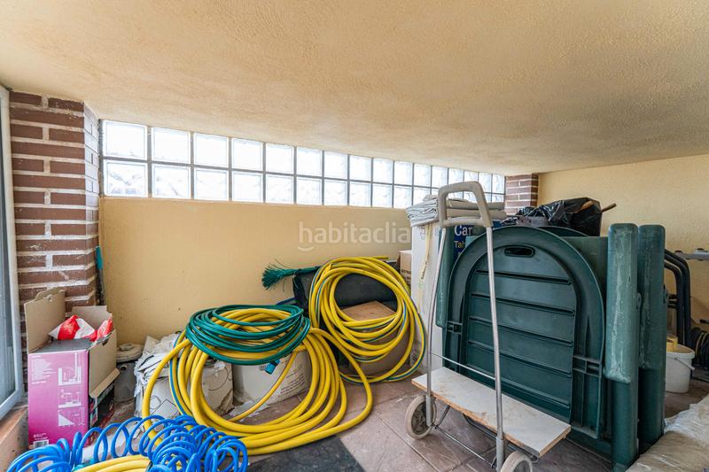 Foto 2c41d496-f47c-4ce0-a0f7-11b8f7dbd05b. Chalet  pareado en venta en calle cerezo en Huecas