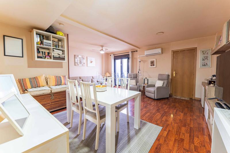 Foto 46671f89-e27d-43c4-95f8-4581212e8aee. Appartement dans calle ruiseñor 14 dans Sevilla la Nueva