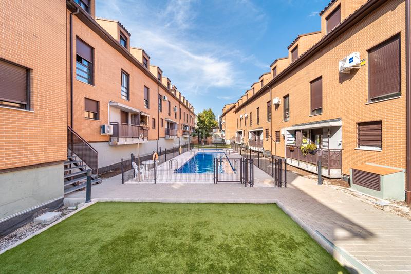 Foto 95193571-1a65-4e1e-95f5-0ed9a3a74fe1. Appartement dans calle ruiseñor 14 dans Sevilla la Nueva