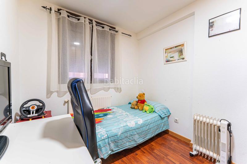 Foto e5b1fd20-4199-48f1-997e-9963d2e04cc4. Appartement dans calle ruiseñor 14 dans Sevilla la Nueva