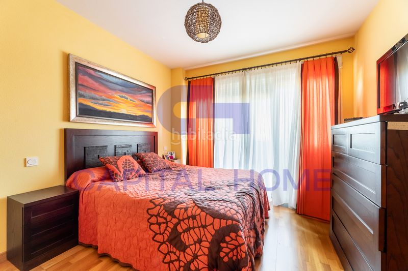 Foto 61fd96a3-ce46-42e5-ae4f-dd2717f93d41. Àtic amb calefacció aparcament piscina a La Dehesa - El Pinar Navalcarnero