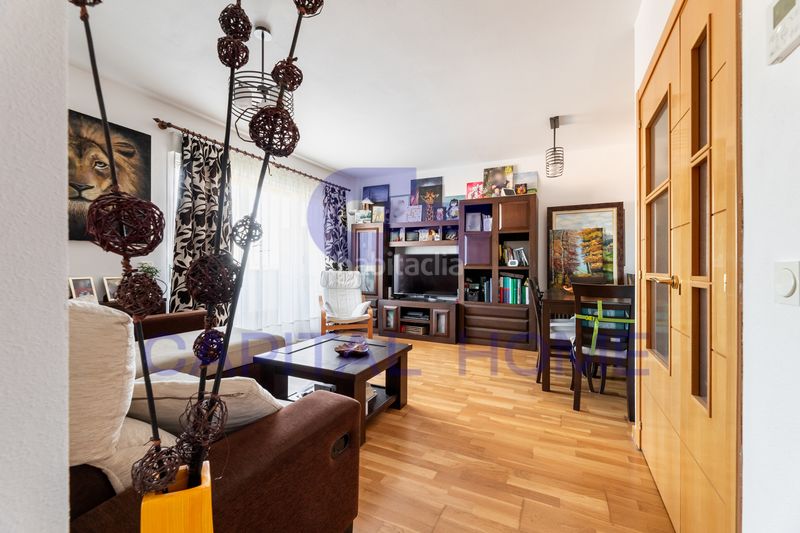 Foto 913735ff-7959-4825-8c7b-c21cec4a7794. Àtic amb calefacció aparcament piscina a La Dehesa - El Pinar Navalcarnero