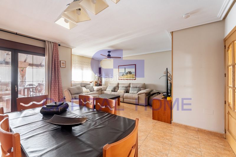 Foto 45aab250-4bf4-46a4-98b7-2c0bb86cc4d9. Casa adossada amb calefacció a El Pijorro Navalcarnero