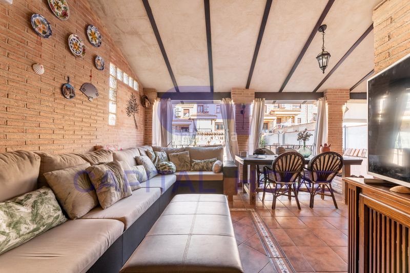 Foto 53d5ea8d-efad-40fa-8324-2255bc2e56e6. Casa adossada amb calefacció a El Pijorro Navalcarnero