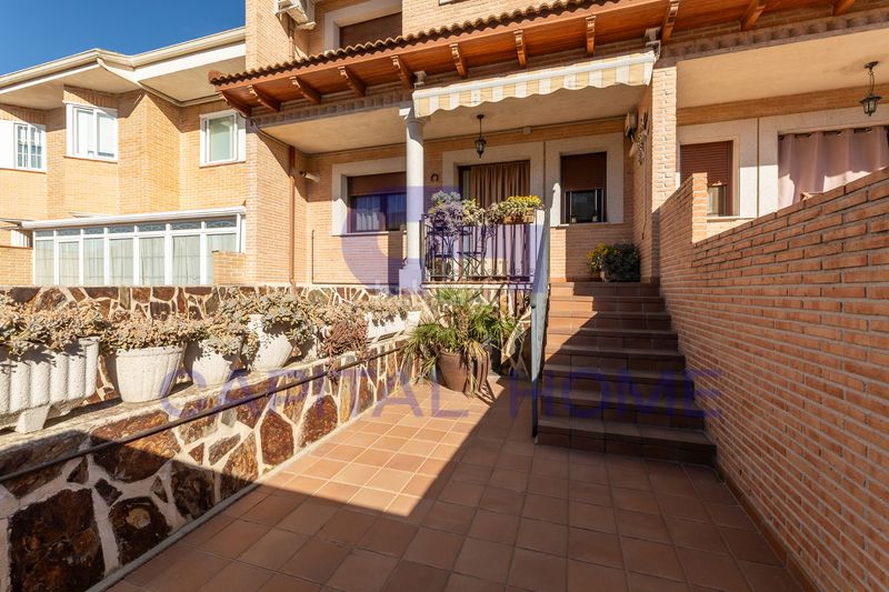 Foto ca2ae97c-f1c5-45fa-a188-48e5ab2a4c48. Casa adossada amb calefacció a El Pijorro Navalcarnero