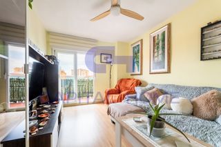 Flat  Calle de ocaña. ¡¡capital home navalcarnero vende en exclusiva piso en aluche en