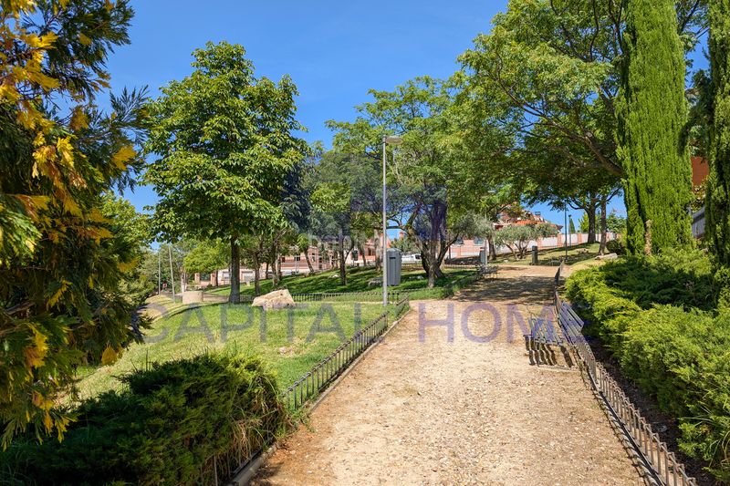 Foto 10484d9a-87e7-4def-a150-e4de7c4d5cb1. Casa adossada amb calefacció aparcament a Covadonga - Los Manzanos Navalcarnero
