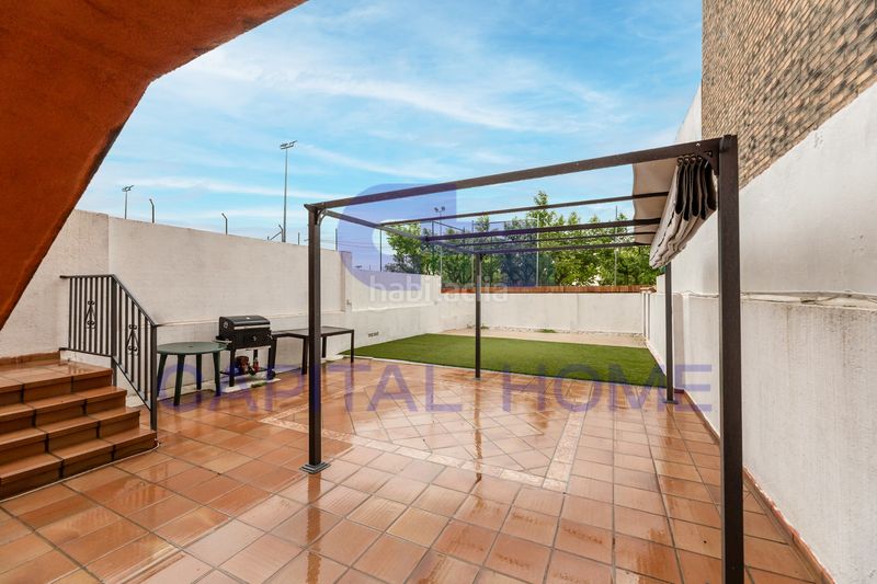 Foto a5d203d8-7545-4bc3-9819-b64d7a4ff446. Casa adossada amb calefacció aparcament a Covadonga - Los Manzanos Navalcarnero