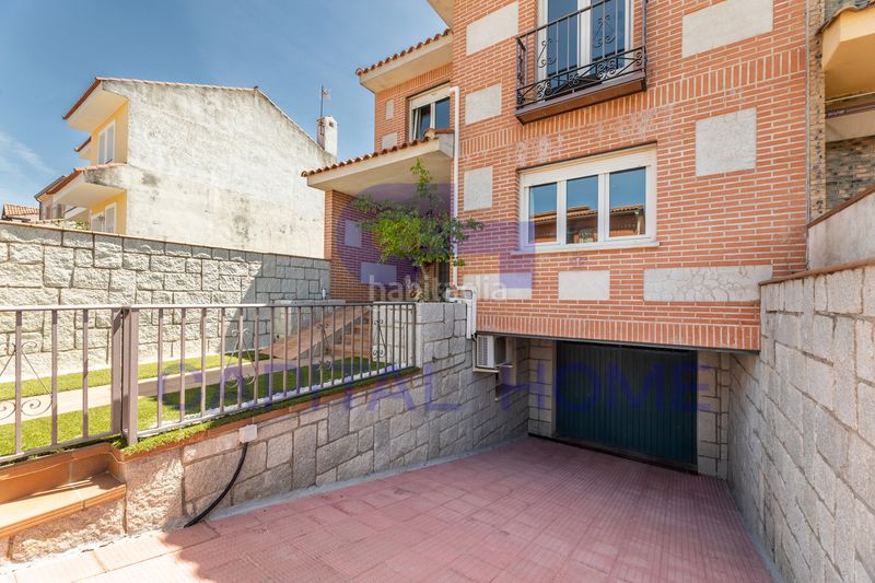 Foto bf1cf9f9-837b-46bb-8f2b-3960724d0933. Casa adossada amb calefacció aparcament a Covadonga - Los Manzanos Navalcarnero