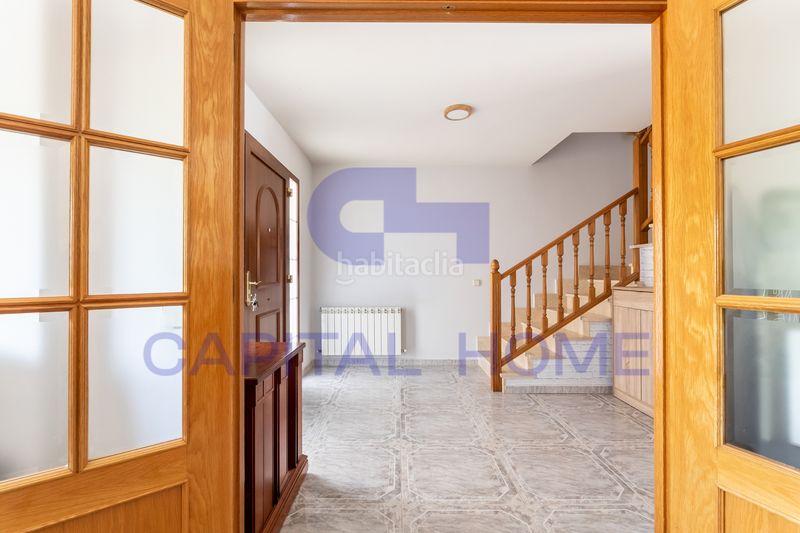 Foto f809c8f5-ffd3-48b8-8cf7-e906d145e336. Casa adossada amb calefacció aparcament a Covadonga - Los Manzanos Navalcarnero