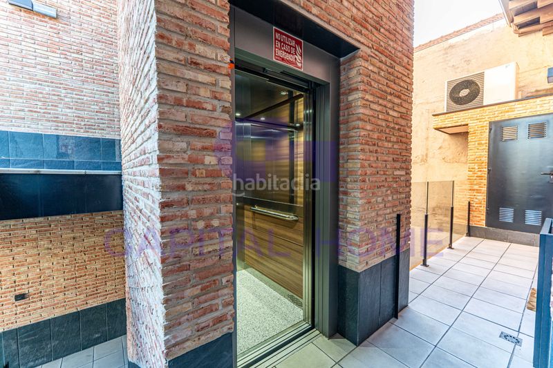 Foto b5235131-3cf3-4dd0-8b78-78e0588666a9. Dúplex amb calefacció piscina a Centro Navalcarnero