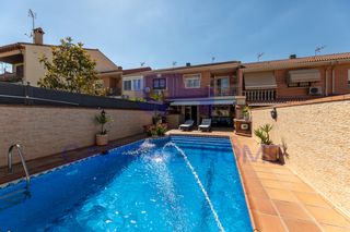 Semi detached house  Calle marcelo gómez. **capital home navalcarnero vende en exclun navalcarnero  - ¡tu