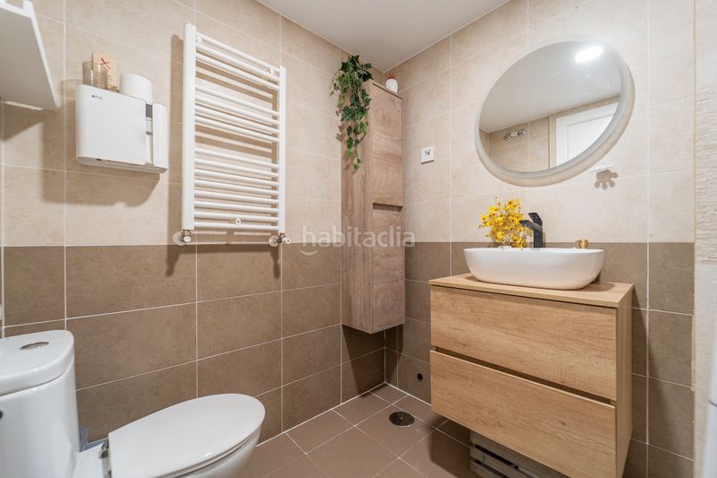 Foto f2d89c3a-81cc-43cb-b44c-0720403b6cd7. Dúplex amb calefacció piscina a Sevilla la Nueva