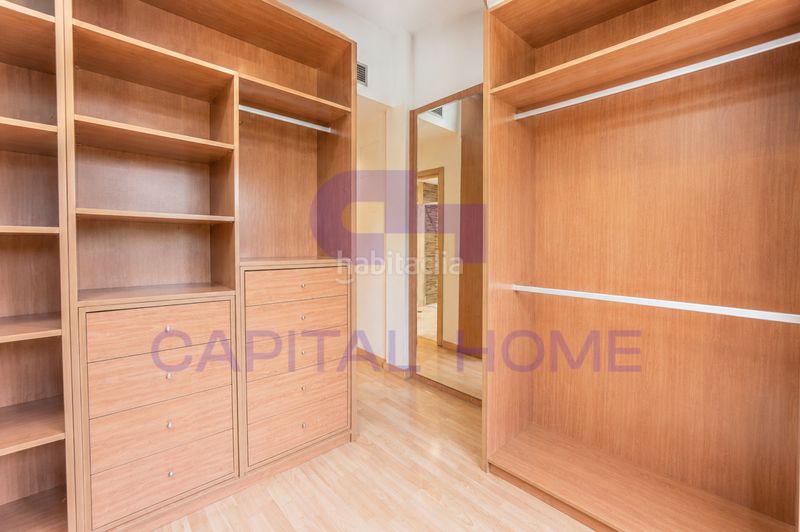 Foto 276352c1-e368-4725-821b-77ac1d96368d. Casa aparellada amb calefacció aparcament piscina a Navalcarnero