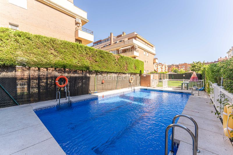 Foto 2786c87b-d5a4-4f9c-b370-f2911f76a714. Dúplex amb calefacció aparcament piscina a Parque Oeste-Fuente Cisneros Alcorcón