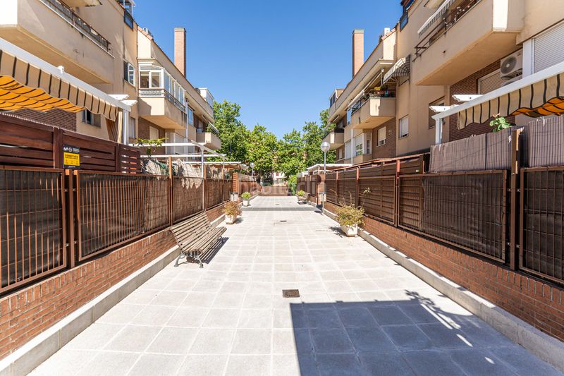 Foto ce3344f4-6f88-4dc8-af79-9690e9297a99. Dúplex amb calefacció aparcament piscina a Parque Oeste-Fuente Cisneros Alcorcón