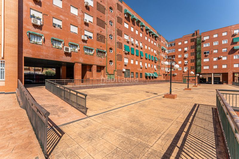 Foto 646df06d-e11a-4b68-bf38-fb5856f657f6. Flat with parking in Prado de Santo Domingo Alcorcón